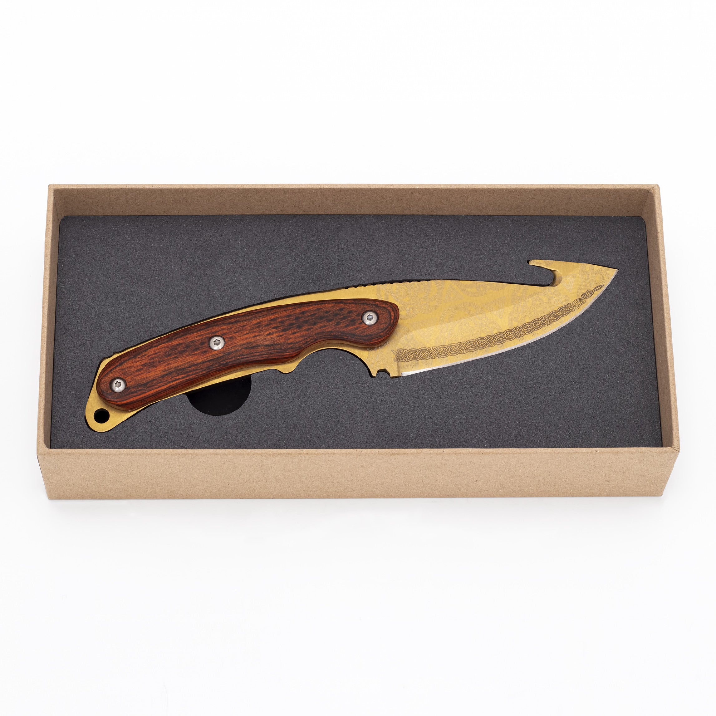 Gut knife Lore